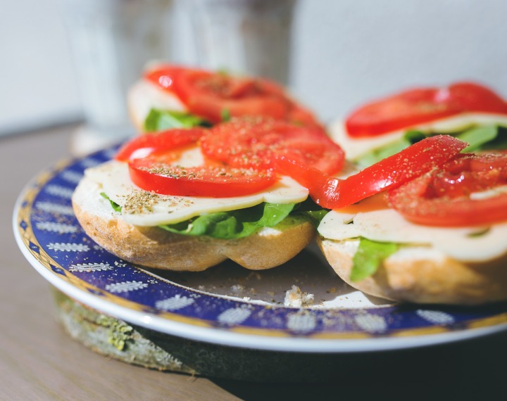 Meal times for dementia