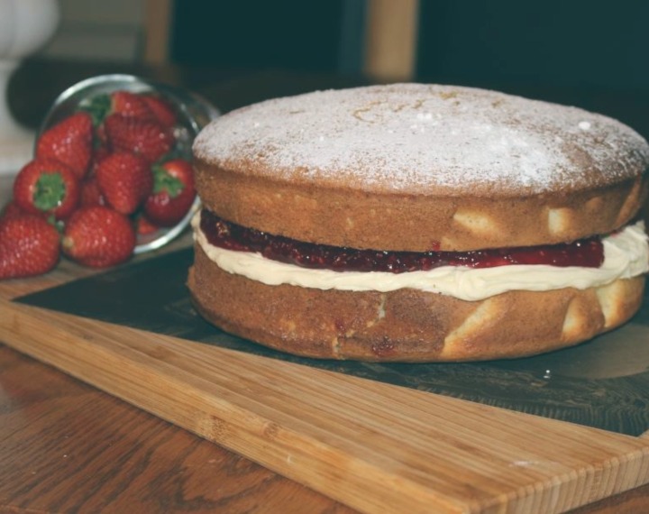 National Baking Week: Rowena's Victoria Sponge Cake [Recipe Included]