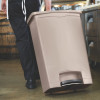 Rubbermaid Slim Jim Front Step Pedal Bin 90L